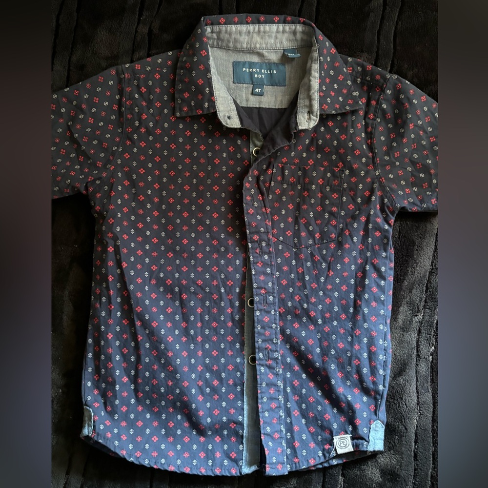 Boy’s clothes